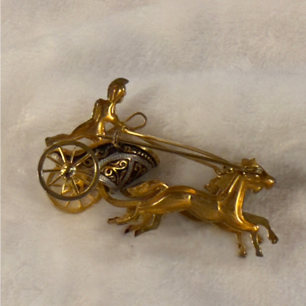 Vintage Gold Silver Black Damascene Roman Chariot Horses Brooch Pin - Picture 8 of 11